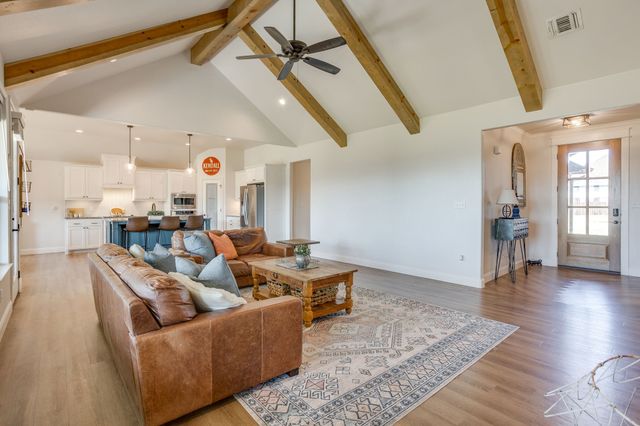 103 Tall Pine Drive, Godley, TX 76044