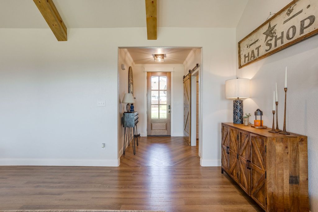 103 Tall Pine Drive, Godley, TX 76044 — photo 4