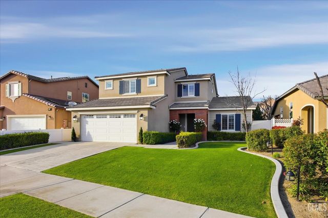 14610 Bottlebrush Drive, Bakersfield, CA 93314