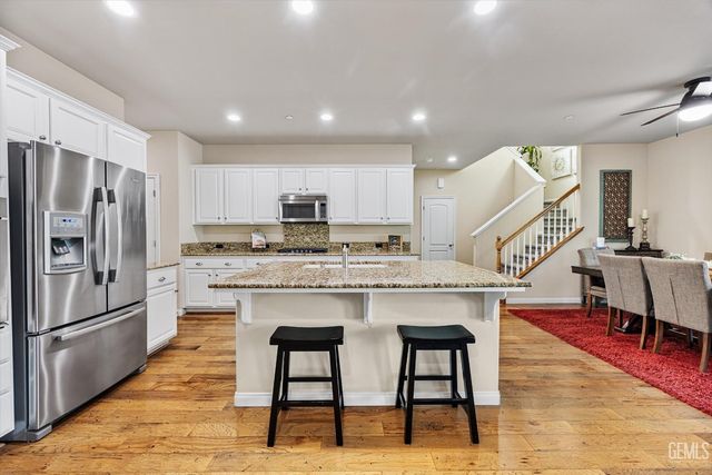 14610 Bottlebrush Drive, Bakersfield, CA 93314