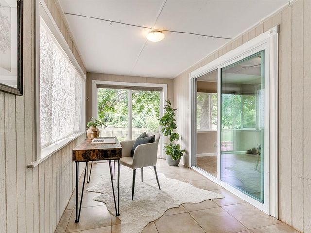 7309 N Hammond Avenue, Warr Acres, OK 73132