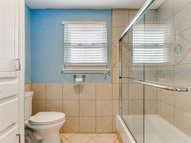 7309 N Hammond Avenue, Warr Acres, OK 73132