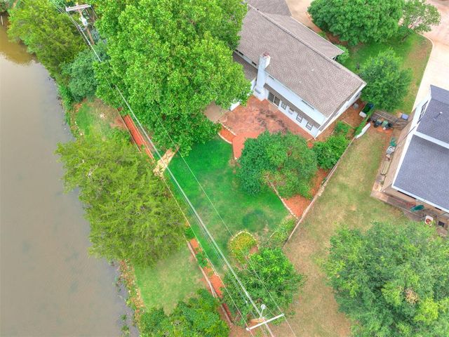 7309 N Hammond Avenue, Warr Acres, OK 73132