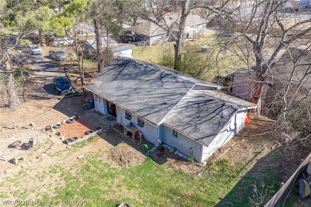 101 W El Paso Street, Greenwood, AR 72936