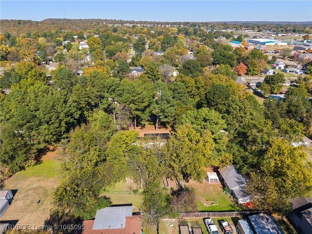 101 W El Paso Street, Greenwood, AR 72936