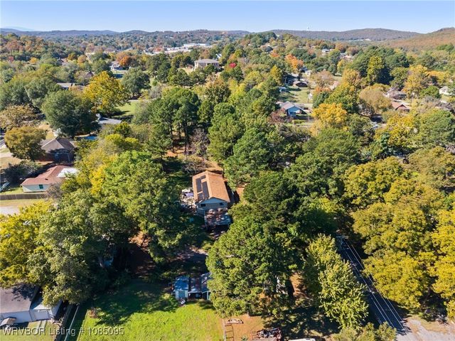 101 W El Paso Street, Greenwood, AR 72936