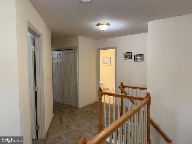 140 THOMAS DR, York, PA 17404