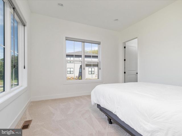 3557 ORCHID POND WAY, Oakton, VA 22124