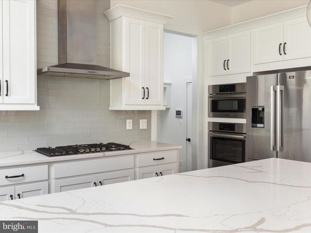 3557 ORCHID POND WAY, Oakton, VA 22124