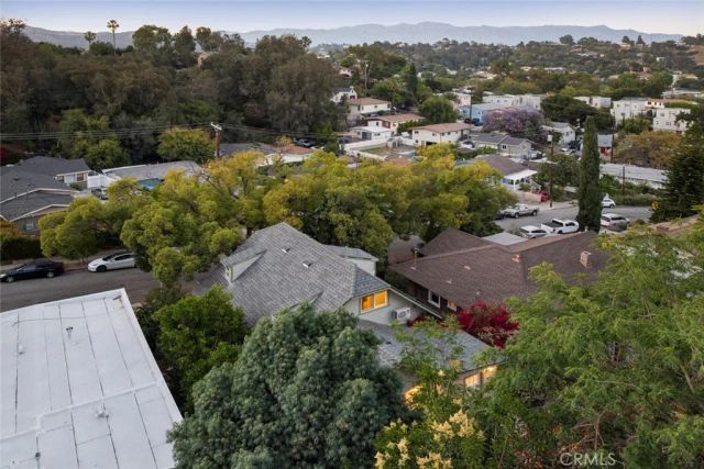 5850 Burwood Ave, Los Angeles, CA 90042