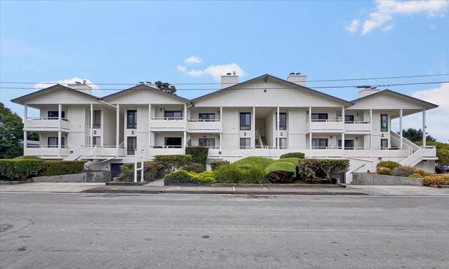 444 Cypress Avenue, Half Moon Bay, CA 94019