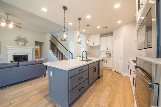 30810 Silverado Spur, Bulverde, TX 78163