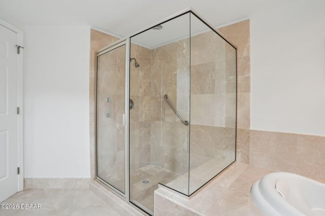 231 Riverside Dr Unit 807, Holly Hill, FL 32117