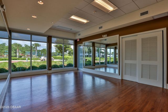 231 Riverside Dr Unit 807, Holly Hill, FL 32117