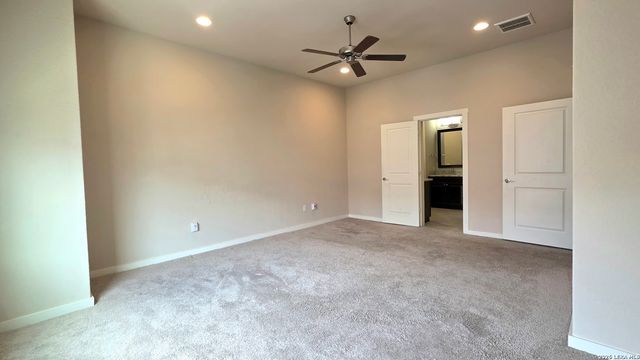 3831 HARRY WURZBACH RD BLDG 21, San Antonio, TX 78209
