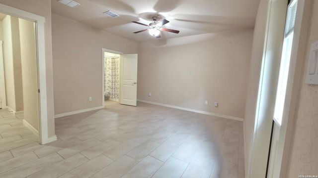 3831 HARRY WURZBACH RD BLDG 21, San Antonio, TX 78209