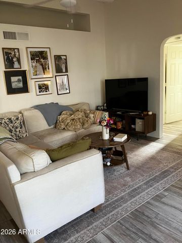 7300 N Dreamy Draw Drive Unit 221, Phoenix, AZ 85020