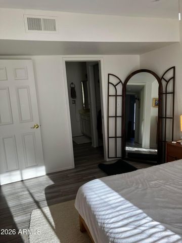 7300 N Dreamy Draw Drive Unit 221, Phoenix, AZ 85020