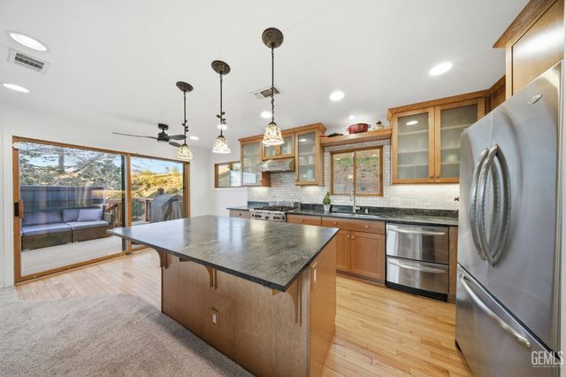 29801 Skyline Drive, Tehachapi, CA 93561