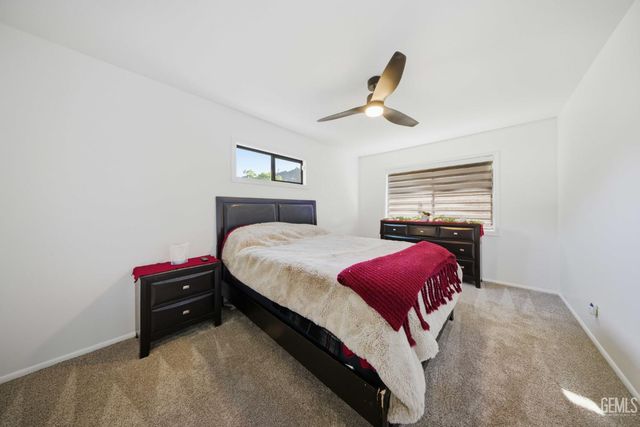 29801 Skyline Drive, Tehachapi, CA 93561