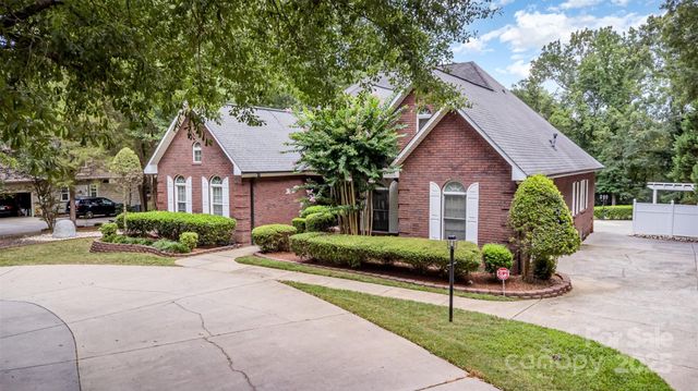 5619 Weddington Road, Concord, NC 28027