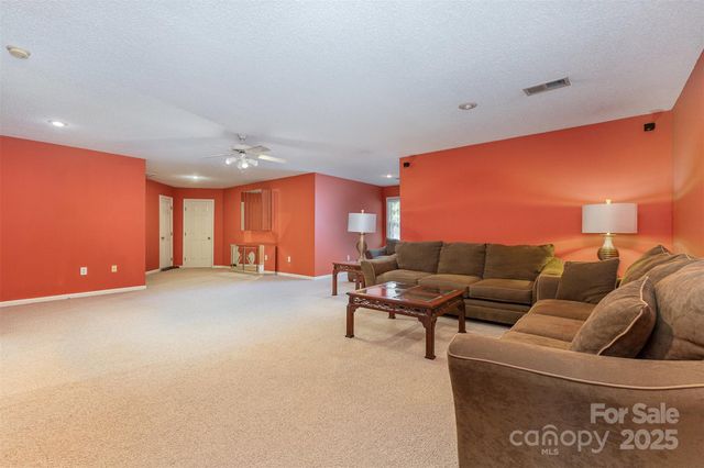 5619 Weddington Road, Concord, NC 28027
