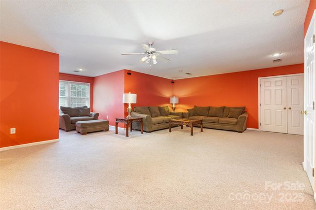 5619 Weddington Road, Concord, NC 28027