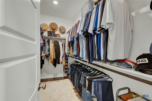 708 Willowbrook, New Braunfels, TX 78130