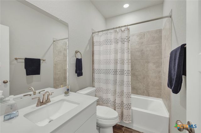 708 Willowbrook, New Braunfels, TX 78130