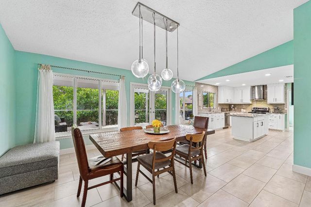 709 Warren Drive, Jupiter, FL 33458