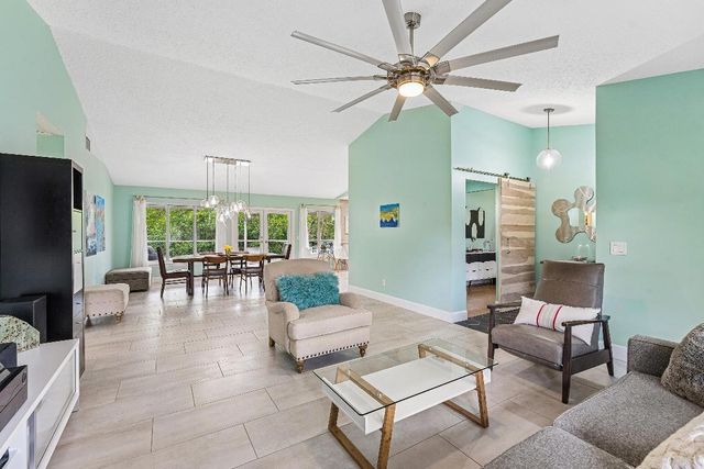 709 Warren Drive, Jupiter, FL 33458