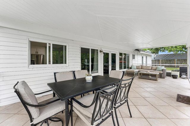 709 Warren Drive, Jupiter, FL 33458