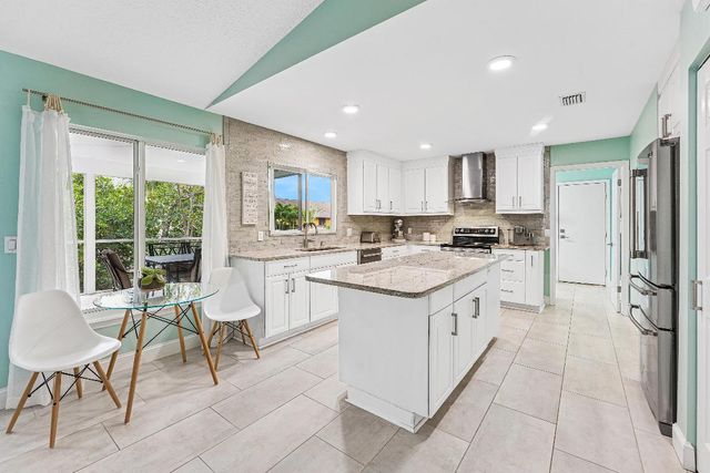 709 Warren Drive, Jupiter, FL 33458