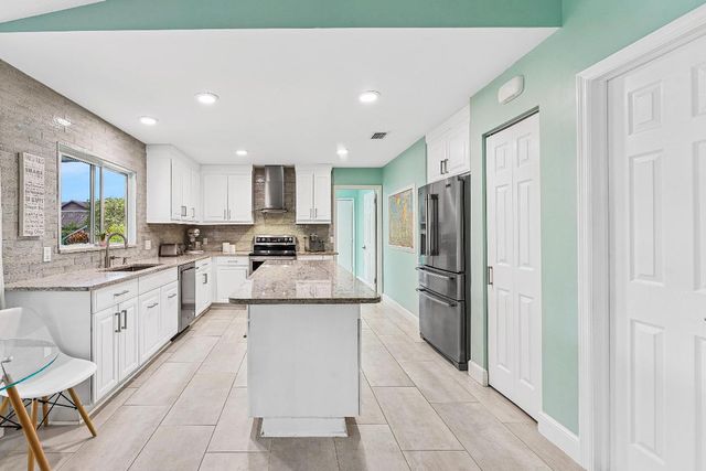 709 Warren Drive, Jupiter, FL 33458