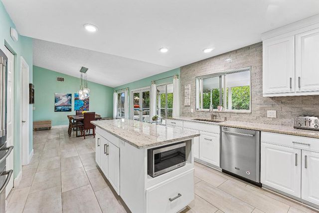 709 Warren Drive, Jupiter, FL 33458