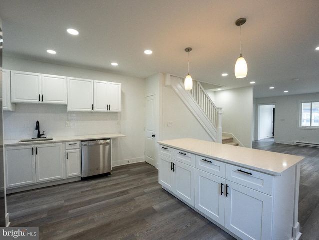 16 S 13TH ST, Darby, PA 19023