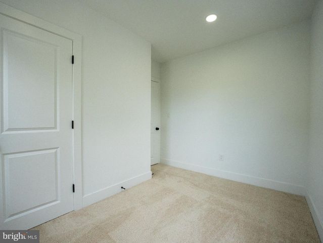 16 S 13TH ST, Darby, PA 19023