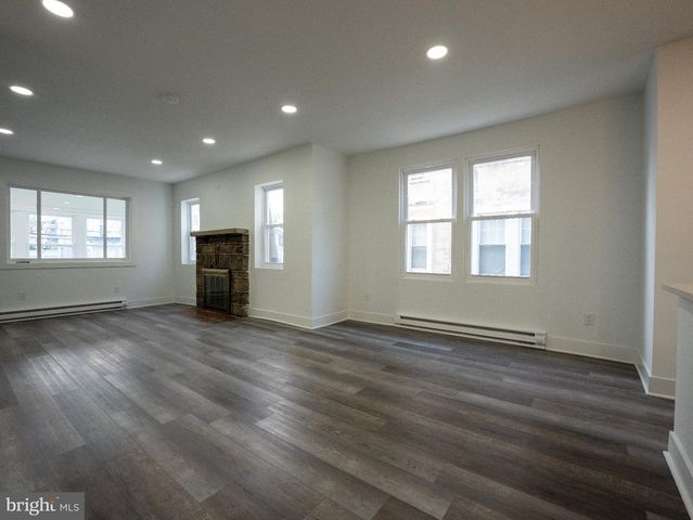 16 S 13TH ST, Darby, PA 19023