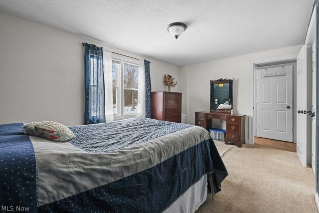 5019 Union Avenue NE, Homeworth, OH 44634