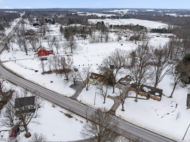 5019 Union Avenue NE, Homeworth, OH 44634