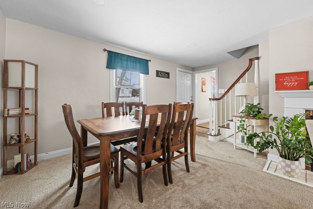 5019 Union Avenue NE, Homeworth, OH 44634