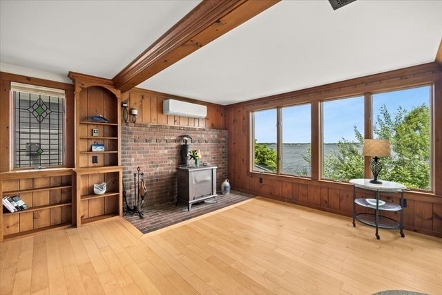 13 Pine Bluff, Lakeville, MA 02347