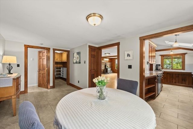 13 Pine Bluff, Lakeville, MA 02347