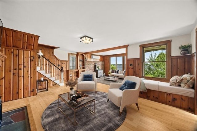 13 Pine Bluff, Lakeville, MA 02347