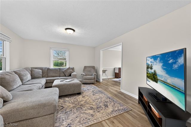 531 Woodland Avenue, Wadsworth, OH 44281