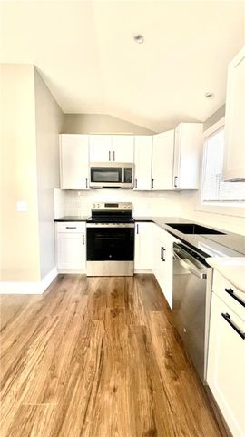 216 Maple Avenue, Barrington, RI 02806