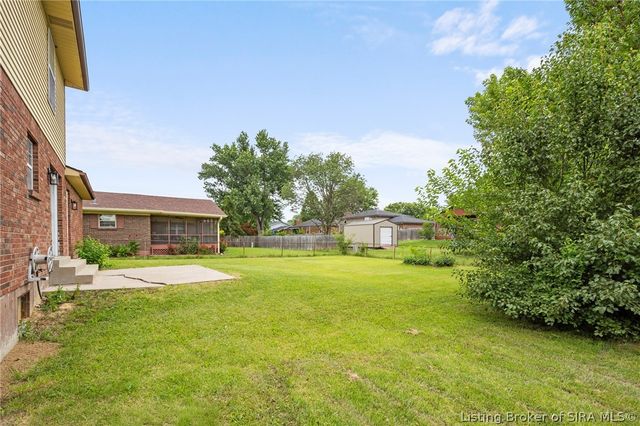 3612 Saint Joseph Road, New Albany, IN 47150