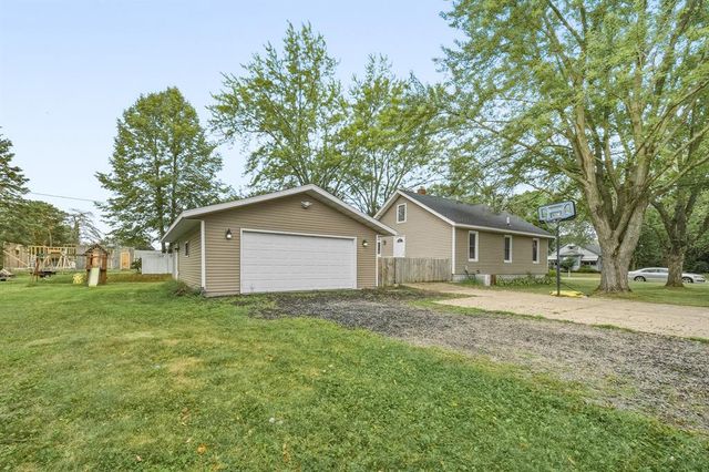 479 Irvine Street, Chippewa Falls, WI 54729