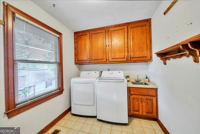 5011 SE West Lake Drive, Conyers, GA 30094