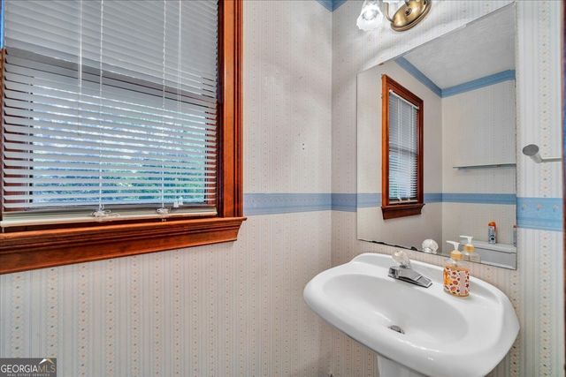 5011 SE West Lake Drive, Conyers, GA 30094